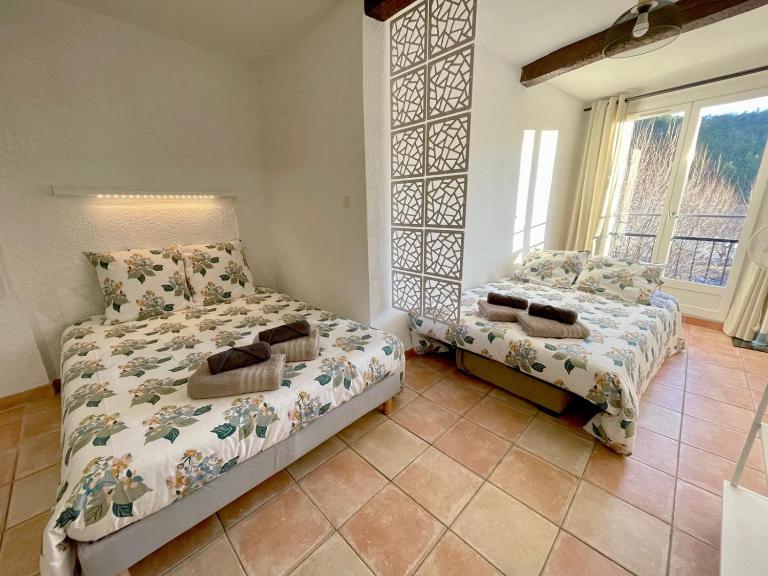 Côté Place - Bed and Breakfast Riez