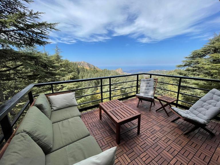 Cedar Scent Guesthouse - B&B Batroûn