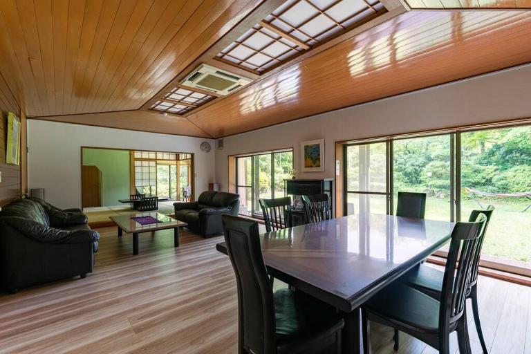 EK House Hakone Josuiso 箱根如水荘 - B&B Sengokuhara