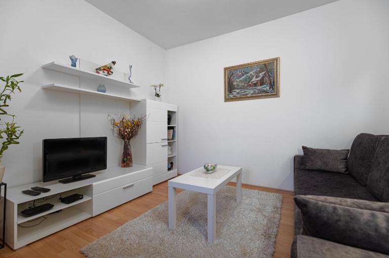 Lena - B&B Parenzo