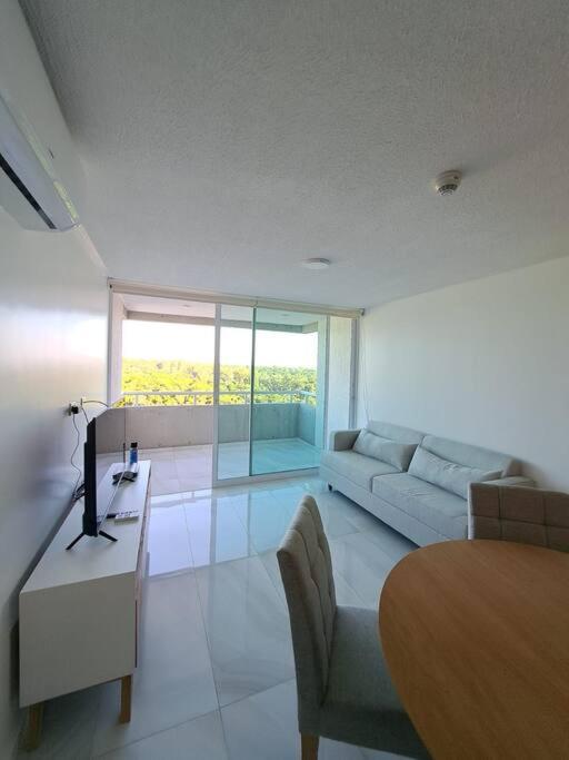 Dpto entero Condominio Altamira - B&B Mariano Roque Alonso