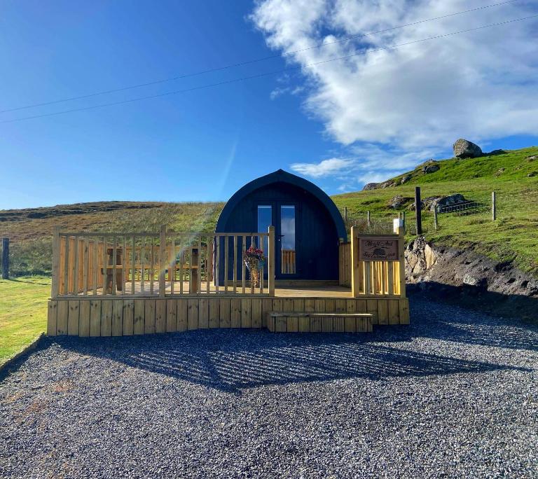 Meall Ard Self Catering Pod - Isle of South Uist - B&B Pollachar