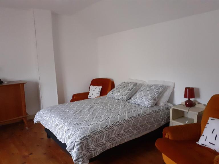 CENT UN... - Ferienwohnung Villers-sur-Fère