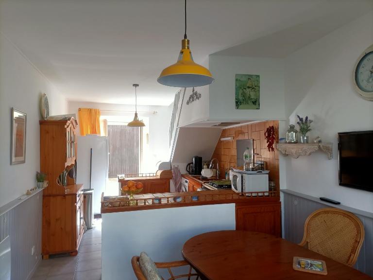 Maison paisible avec parking - Bed and Breakfast Montpezat-de-Quercy