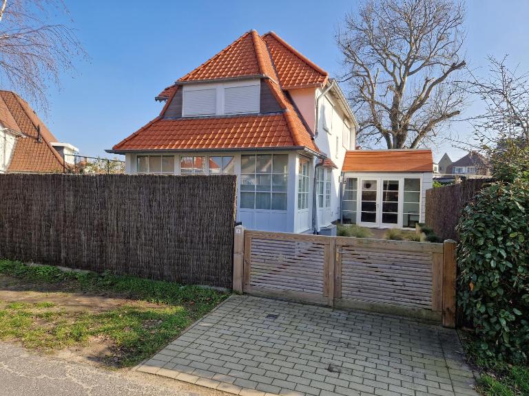 Premium Holidays - Le Serpolet - B&B Koksijde
