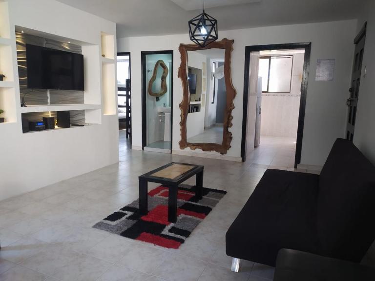 Hermoso apto a una cuadra de la playa rodadero - B&B Gaira
