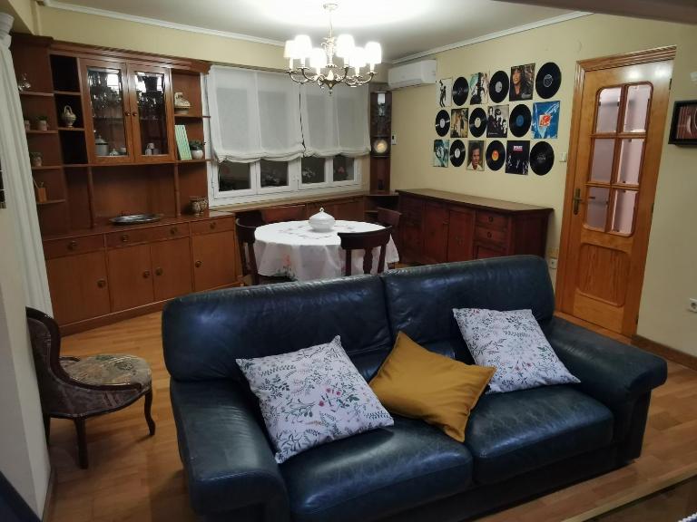 Cómoda vivienda en Huesca - B&B Huesca