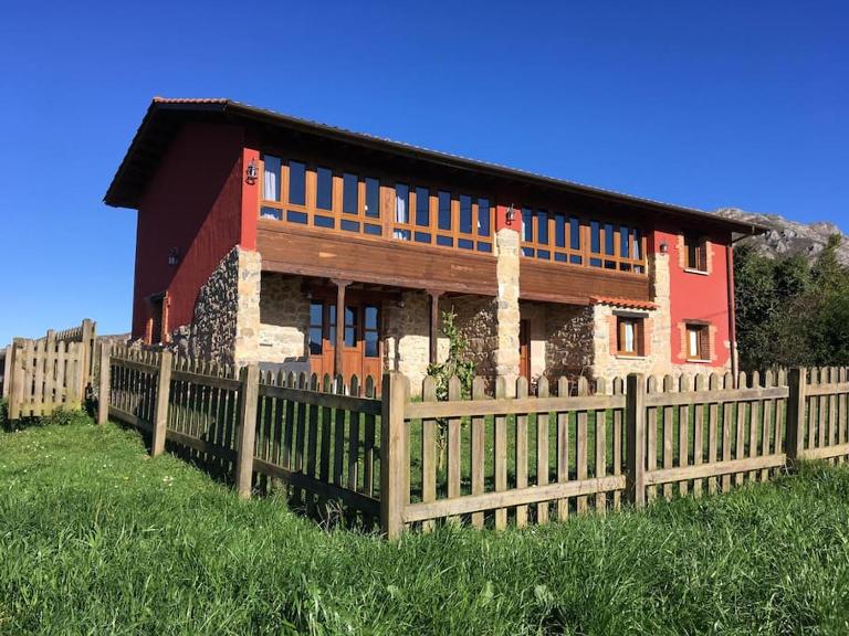 LA LLANADA - Bed and Breakfast Cangas de Onís