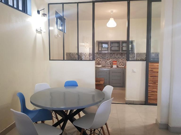 Bel appartement au centre ville de calavi BENIN - B&B Abomey-Calavi