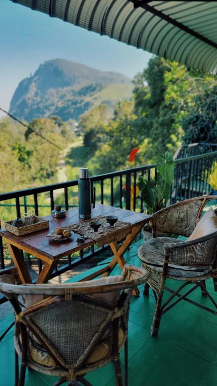Royal Vantage - B&B Ella Town