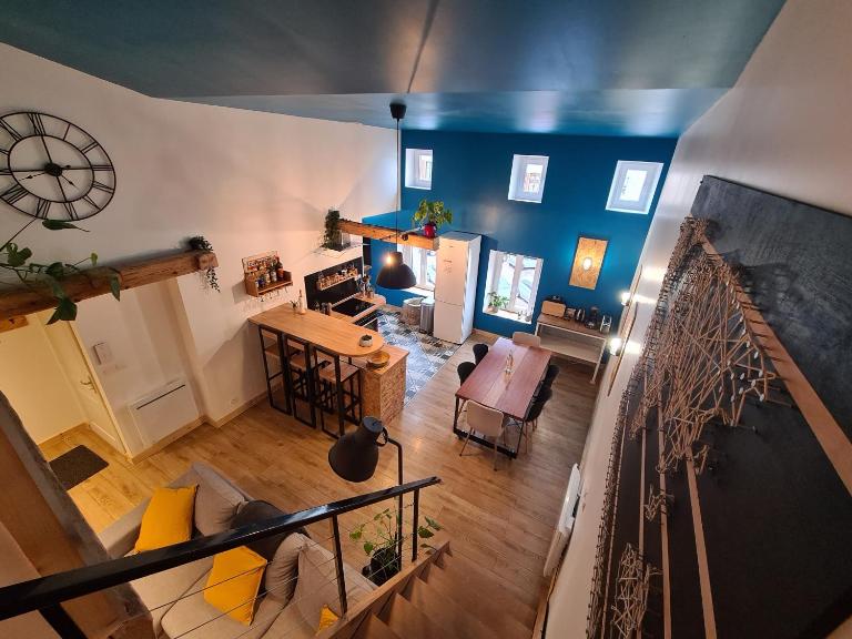 "COMME A LA MAISON" - 2 Apparts neuf tout confort - 3 chambres 100m2 ou 2 chambres 50m2 - B&B Rambervillers