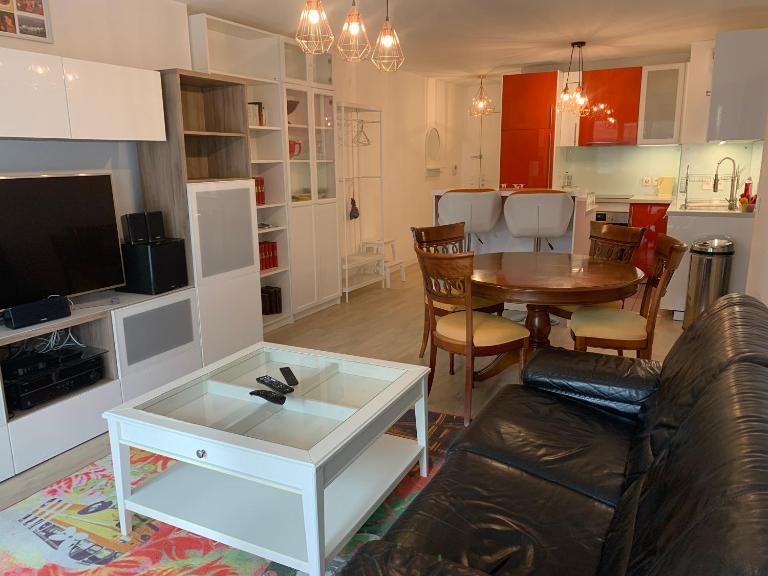Bel appartement de 65 m2 - bail mobilité - Ferienwohnung Saint-Denis