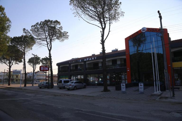 ÇAMLIK APART - B&B Aivali
