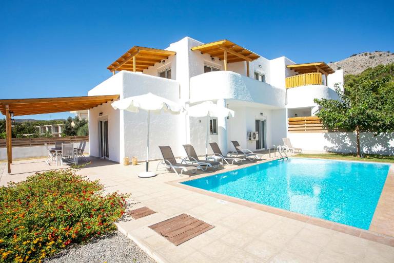 Rhodian Dunes Villas with Private Pool - B&B Kiotari