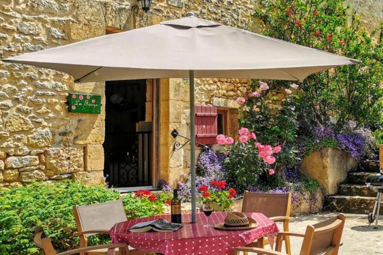 La Forge, Le Banquet aux Eyzies - Chambres d'hôtes Le Repaire