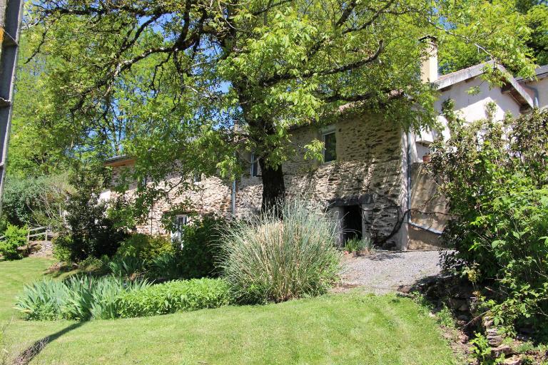 Gîte La Valette d'Aurore - animaux bienvenus - Chambres d'hôtes Massals