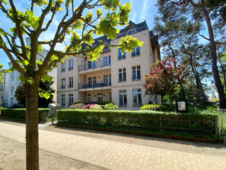 Haus Sabine Ferienwohnung Lido - B&B Ahlbeck