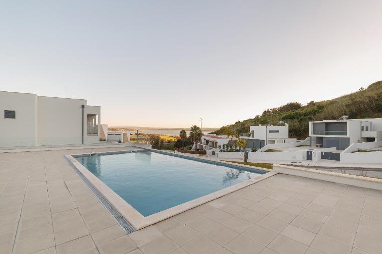 Lagoa Views - Holiday Apartment - B&B Foz do Arelho