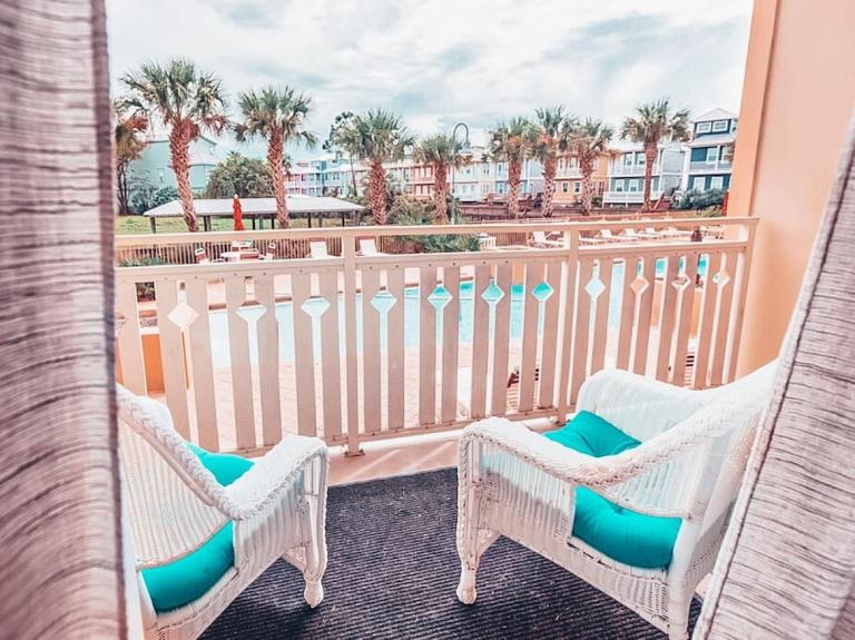 Poolside Condo at Waterside - Ferienwohnung Mexico Beach