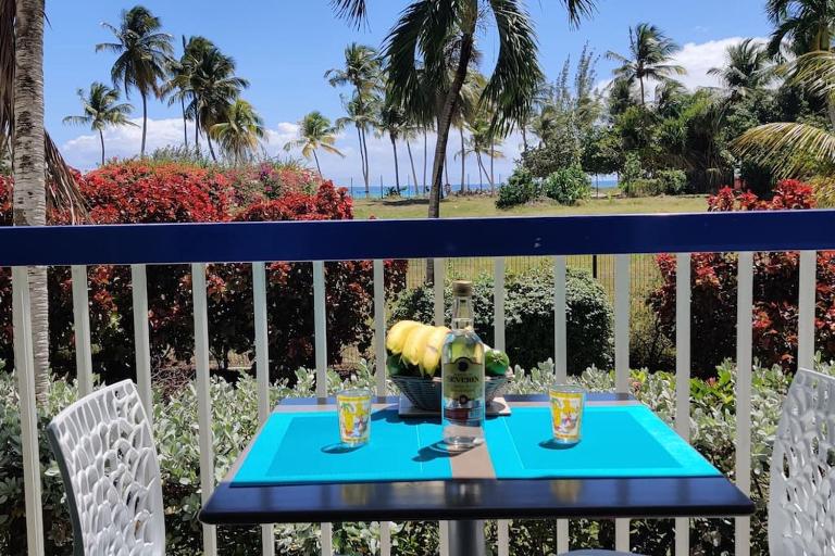 Parfum des îles - vue mer, plage à 30m et piscine en option - Chambres d'hôtes Le Gosier