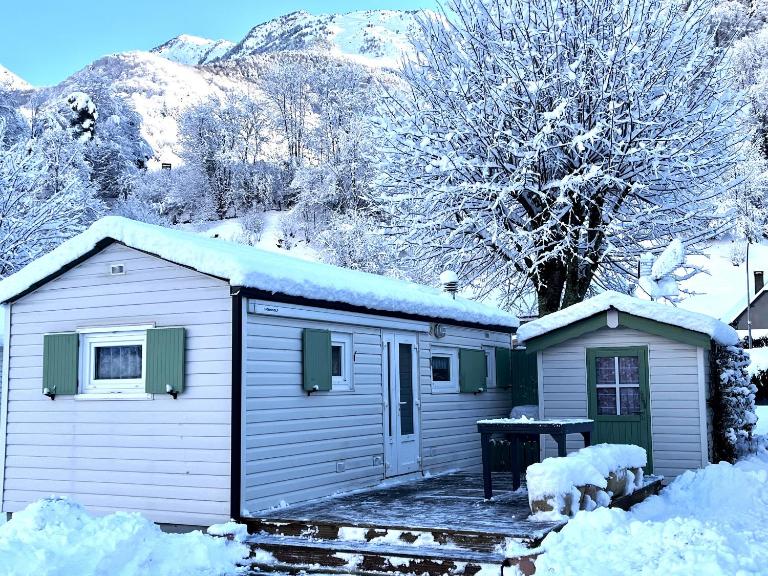 Bungalow charmant à Cauterets avec vue sur la montagne - Chambres d'hôtes Cauterets