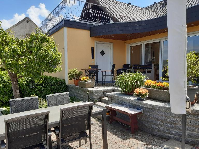 NEU Apartment Hanka - B&B Crostwitz