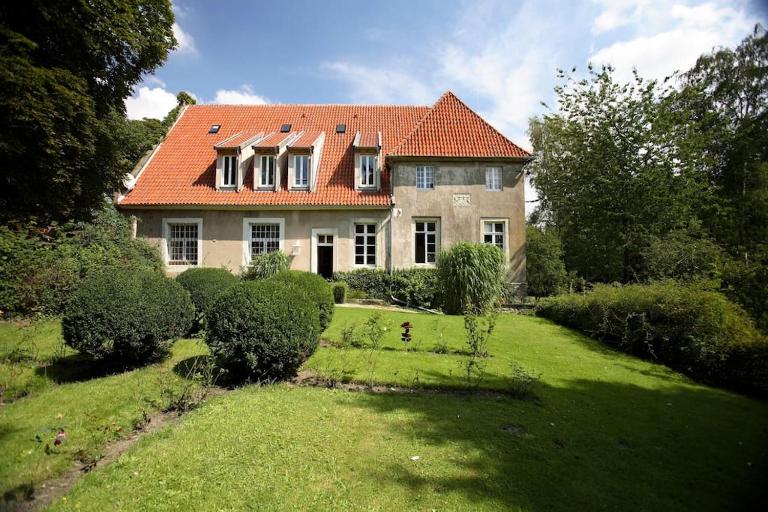 Haus Keppelborg: ZI Ferdinand mit Rosengartenblick - Ferienwohnung Heek
