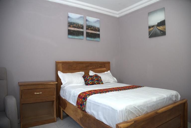 Faith and Grace Guest House - B&B Lamin