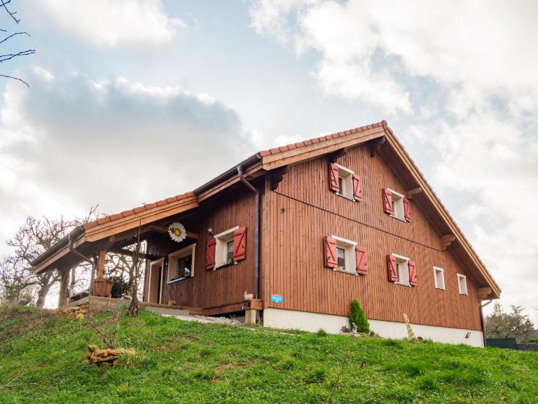 Le Chalet au vieux vignoble avec espace Sauna et Jacuzzi - Bed and Breakfast Bouxwiller