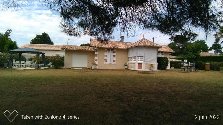 MAISON Classée 3* - B&B Gujan-Mestras