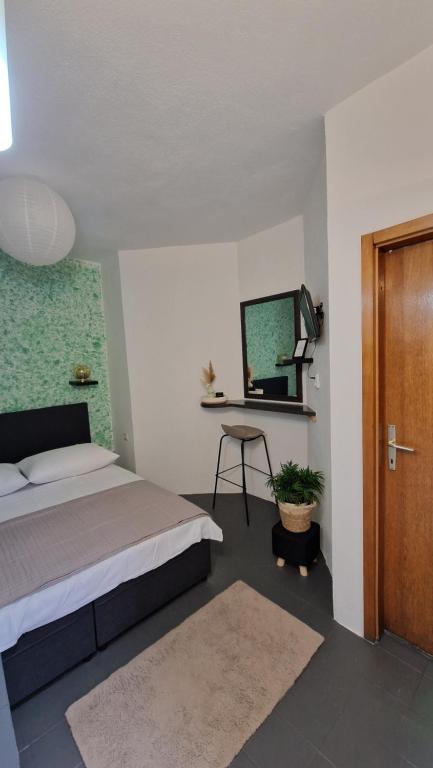 Studio Nina - B&B Kaštel Štafilić