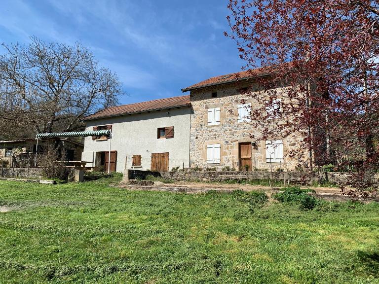 Retour dans la passé - Bed and Breakfast Roche-en-Régnier