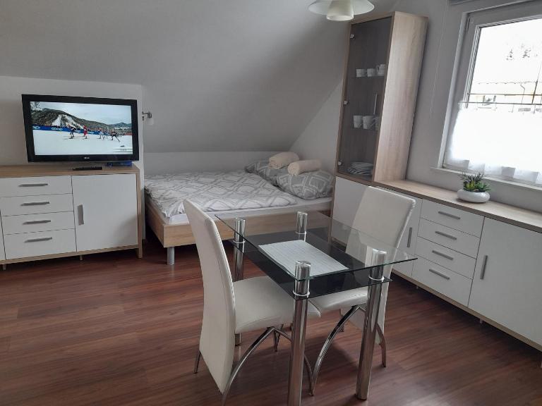 Apartma Lena - Ferienwohnung Kranjska Gora