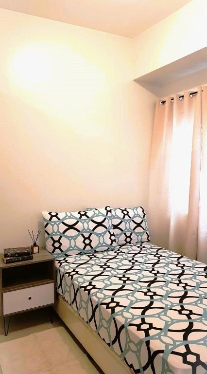 Maki House Condo - Chambres d'hôtes Manille