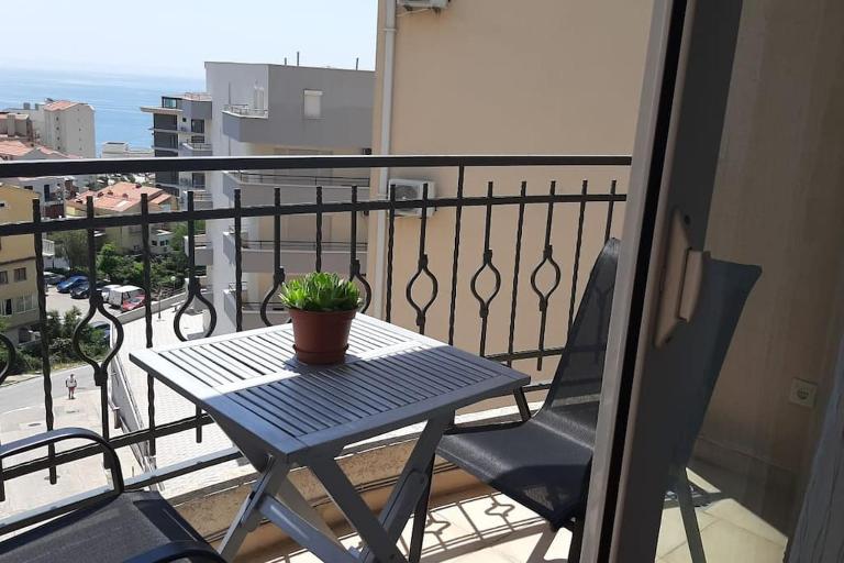 Comfort Zone - one bedroom condo with the sea view - B&B Bečići