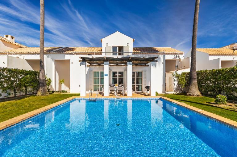 Villa Luz do Atlantico by OCvillas - Bed and Breakfast Galé