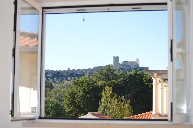 Casa da Várzea - O Castelo à Janela!!! - B&B Óbidos
