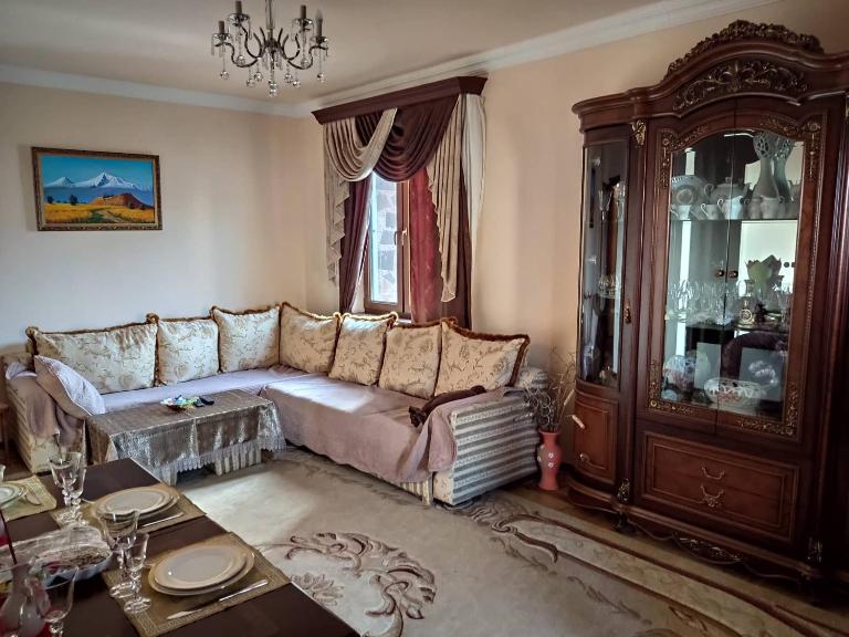 Morik 's & Tours - B&B Yerevan