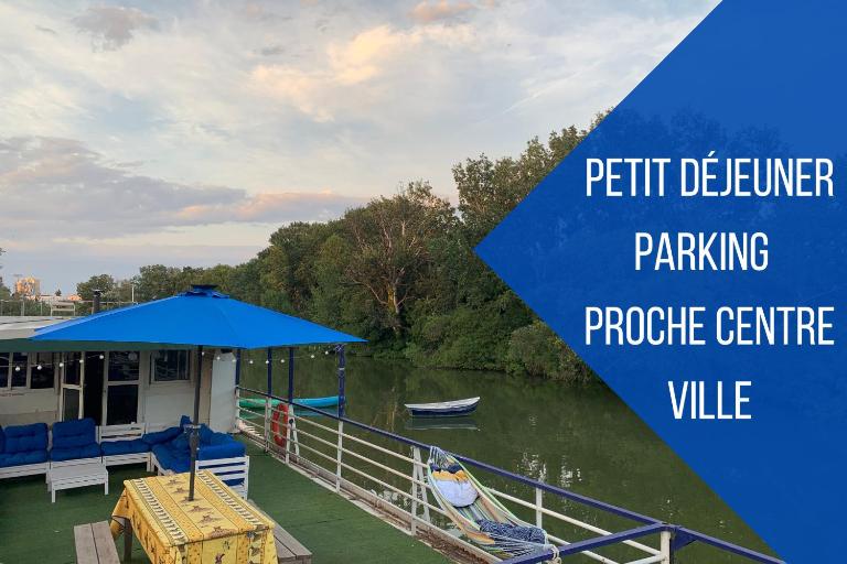 Péniche Le Pescalune - Chambre d'hôtes - Bed and Breakfast Arles