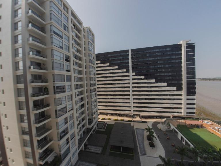 Bellini Luxury Suite - Recorrelo Stay - Chambres d'hôtes Guayaquil