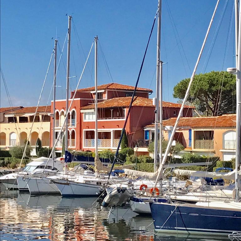 Alamic - Ferienwohnung Grimaud