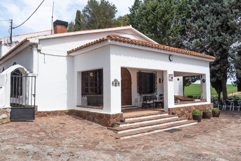 Dehesa Vieja Casa Rural - B&B Alarcón