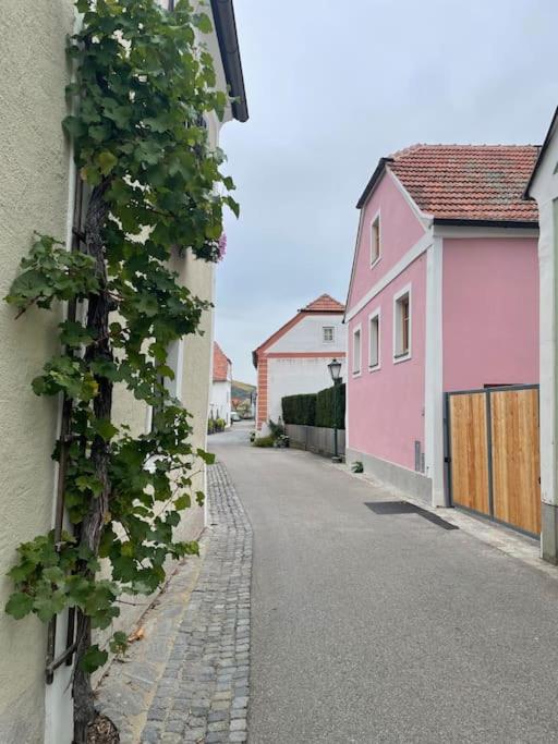 Altes Winzerhaus in der Wachau - neu renoviertes Haus mit Terrasse - Ferienwohnung Dürnstein