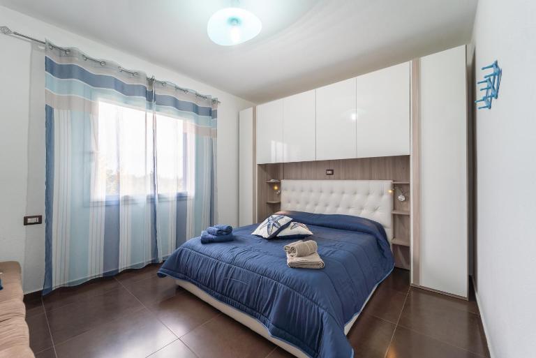 Appartamento moderno a 500 MT dalle sabbie bianche - B&B Budoni