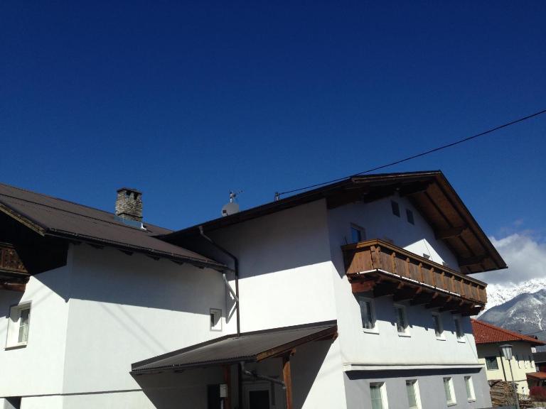 Landhaus Grünfelder - Ferienwohnung Oberperfuss