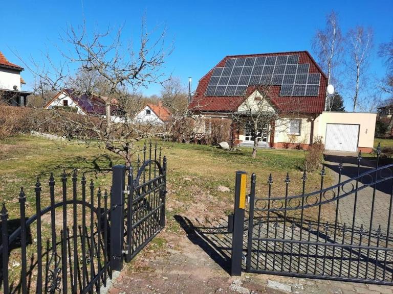 Ferienwohnung Karnitz im Herzen von Rügen - B&B Karnitz