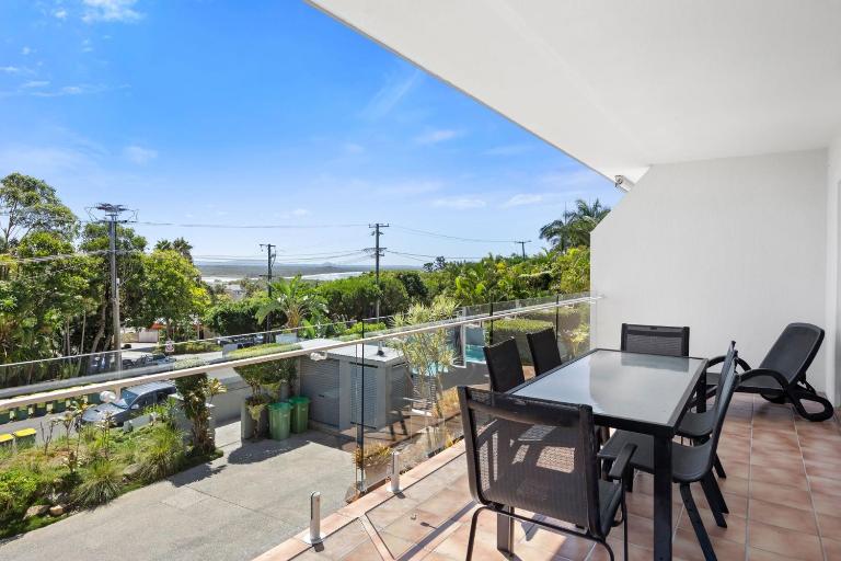 Unit 6 Taralla 16 18 Edgar Bennett Avenue Noosa Heads - B&B Noosa Heads