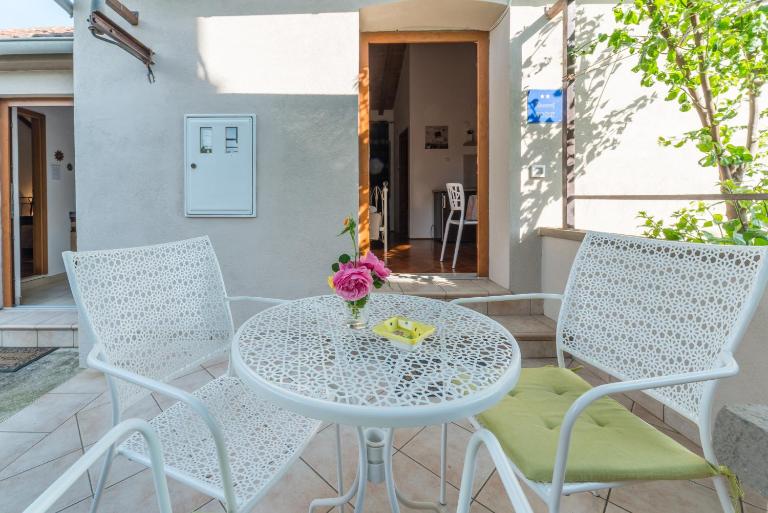 Apartmani Bugenvilija - B&B Brbinj