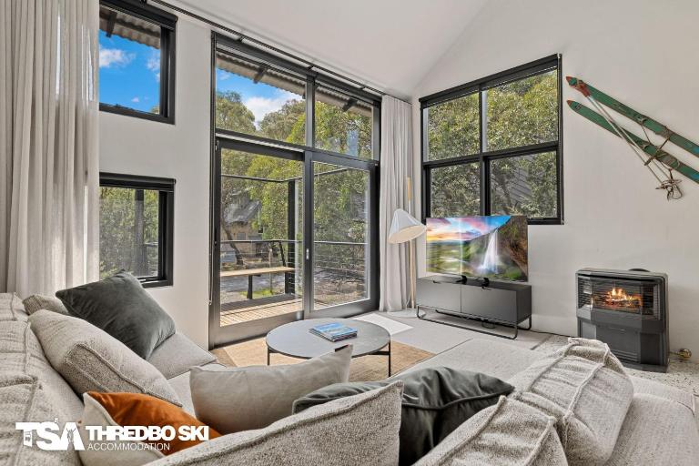 Ironmongie 1 JackFrost - Bed and Breakfast Thredbo