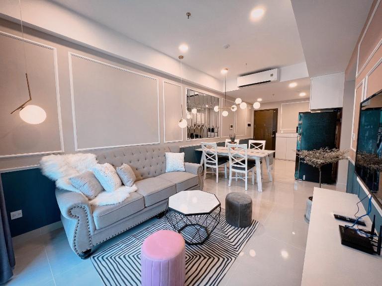 Yu Stay Lux and Cozy 2Bedrs in Soho Residence near Bui Vien walking street - B&B Ho Chi Minh